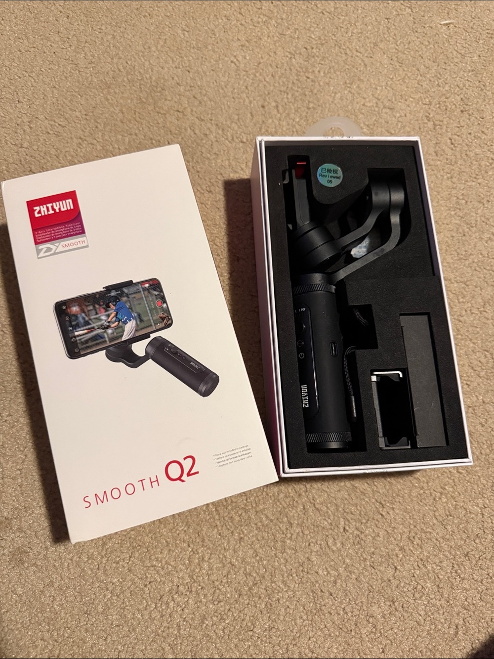 Smooth Q2 Black Handheld Smartphone Gimbal Stabilizer
